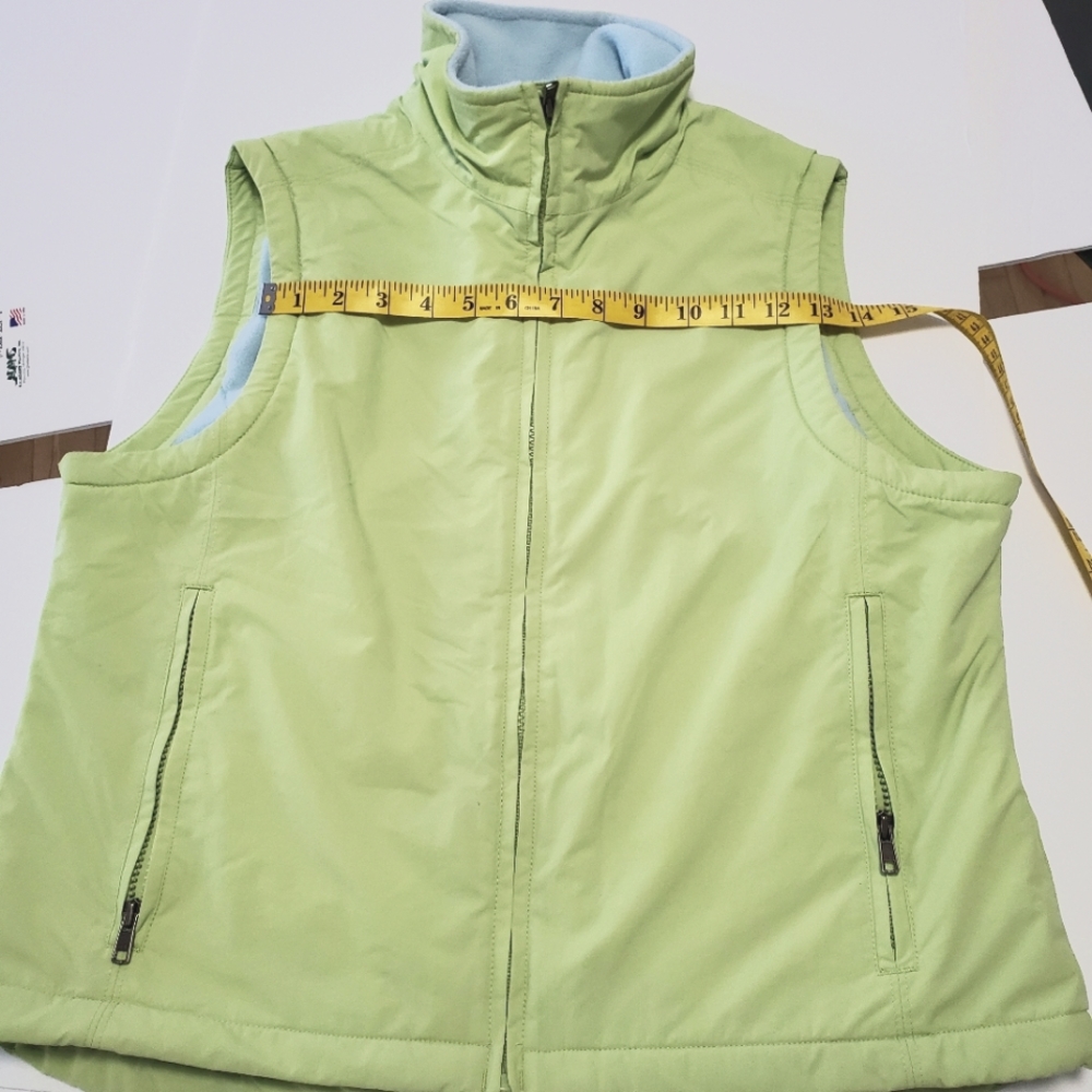 VEST L.L. Bean  Women's size  M PET - Picture 7 of 17